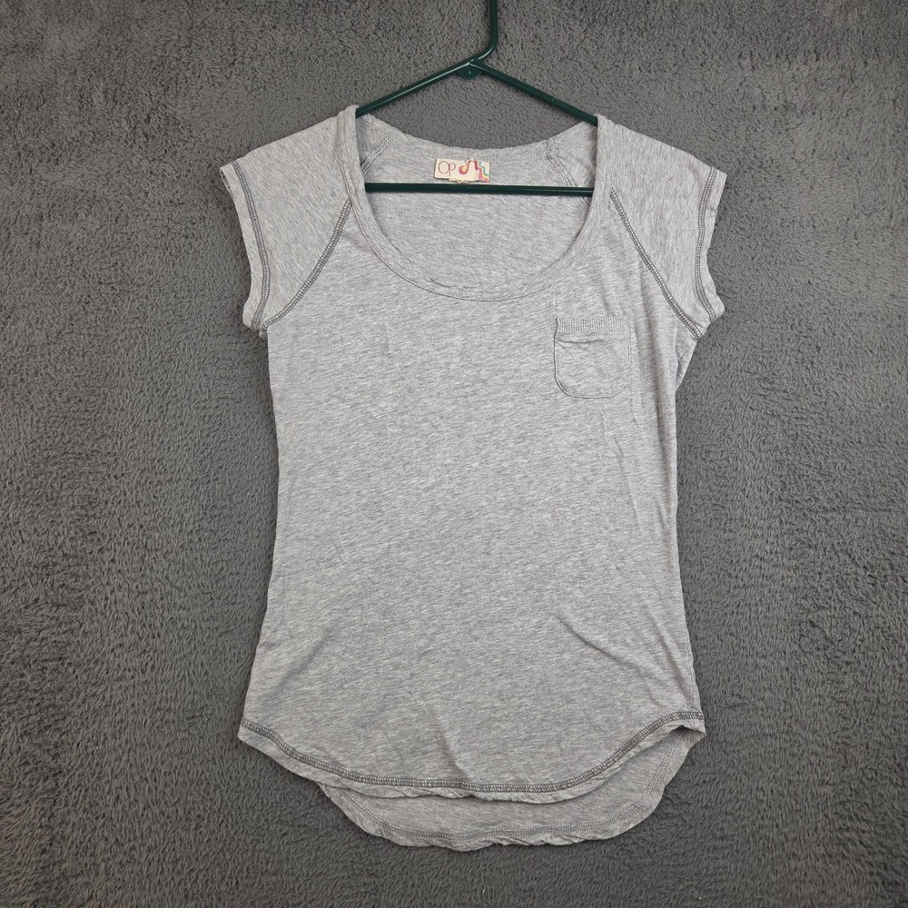Ocean Pacific Women's Top Large (11-13) Light Gray Short Sleeve Pocket T Shirt